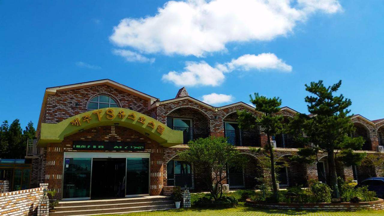 Jeju Ts Youth Hostel & Resort Seogwipo Eksteriør billede